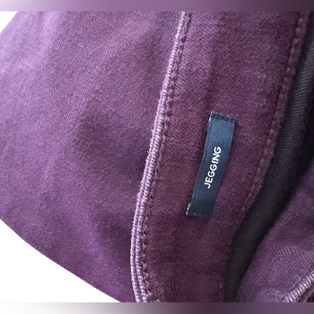 Talbots Simply Flattering Plum Skinny Jeans Size 6P - Picture 8 of 9